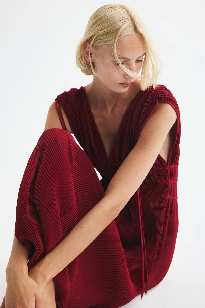 Crinkled drawstring-detail dress