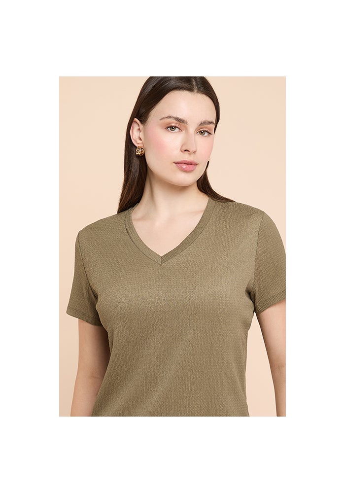 R&B Ribbed Top with V-Neck and Short Sleeves - Image 3