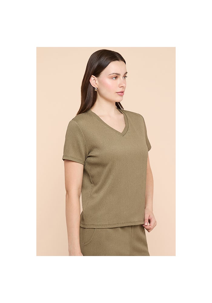 R&B Ribbed Top with V-Neck and Short Sleeves - Image 5