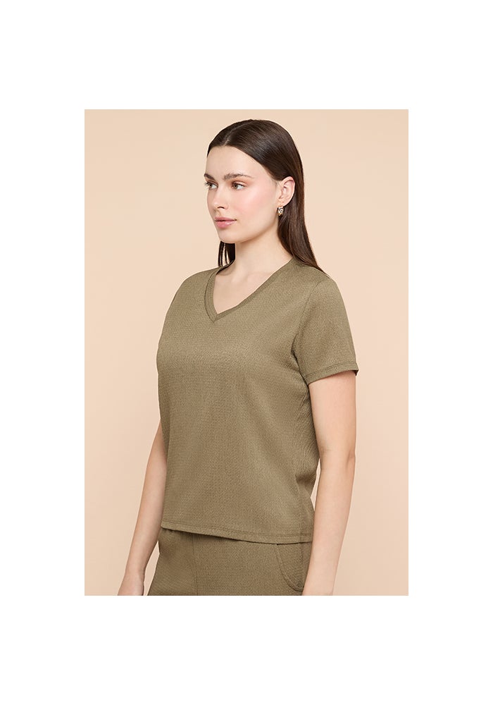 R&B Ribbed Top with V-Neck and Short Sleeves - Image 4