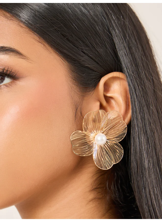 Styli Styli Floral Oversize Earrings