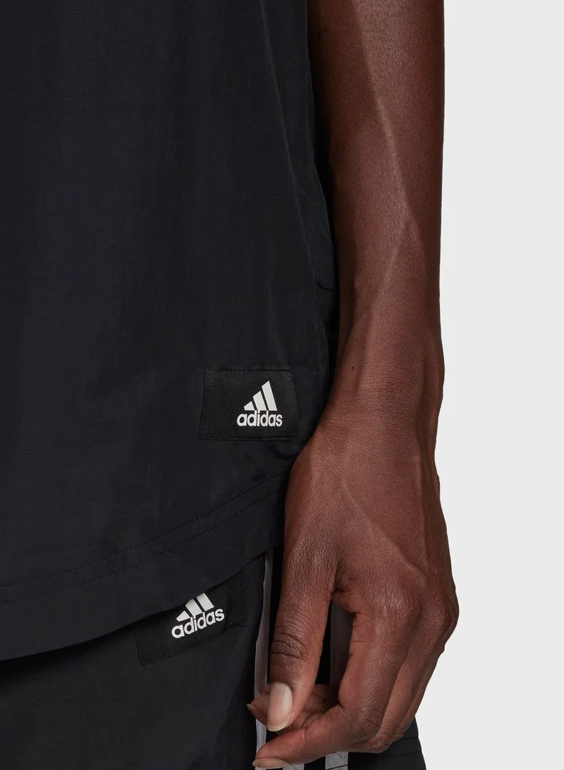 adidas قميص بأكمام قصيرة