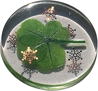 KIN-HEBI KIN-HEBI Real Four Leaf Clover Good Luck Pocket Token, Preserved, 1.25Ã¢â‚¬Â (Including Metal Snow Crystal Objects)  - Image 1