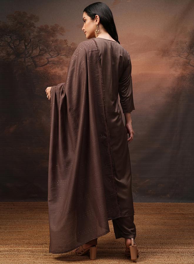 فيشود طقم كورتا نسائي مطبوع باللون البني من فيسكوز ستايلي - Image 3