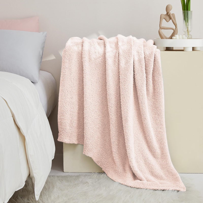 CYMULA Super Soft Pink Throw Blanket 50x60 inches- Lightweight Plush Fuzzy Fluffy Warm Cozy Blankets and Throws for Sofa Bed All Season Use - Image 4