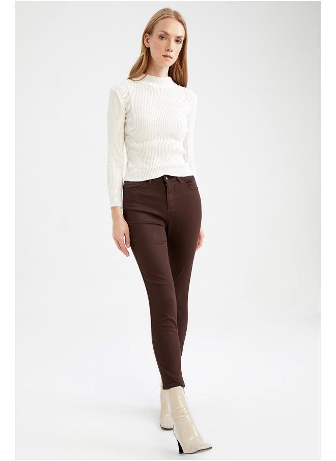 Woman Woven Trousers - pzsku/Z56B1AD8D6494986BB03CZ/45/_/1700645516/2de11725-4da7-4268-8e58-b82dfa1a7d80