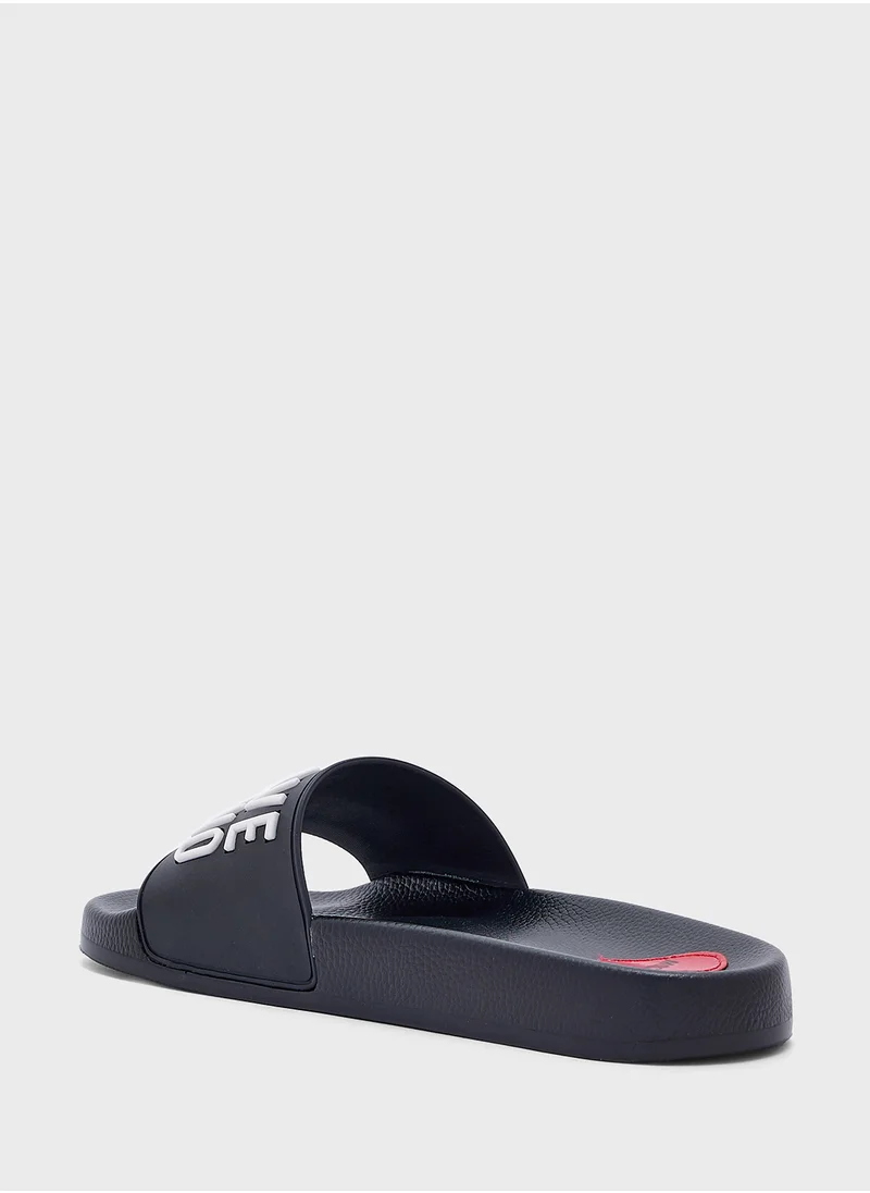 لوف موسكينو Single Strap Flat Flip Flops