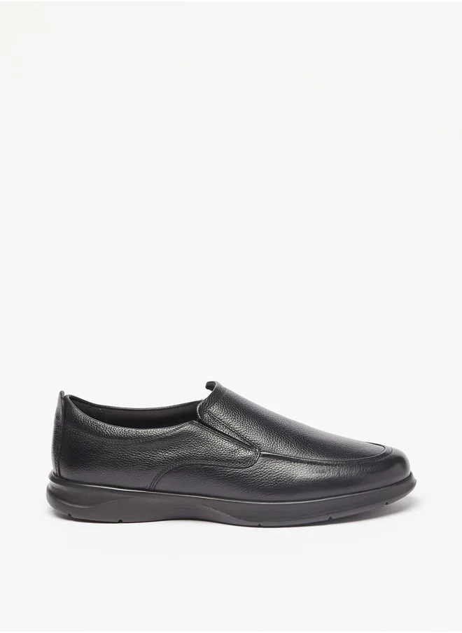 دوتشيني Men's Solid Slip-On Loafers