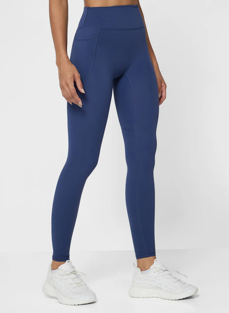 FRWD Full Coverage Sports Bra & Seamless Legging Set