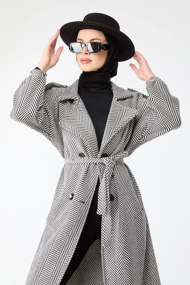 Tofisa 13108-White Waist Tied Coat