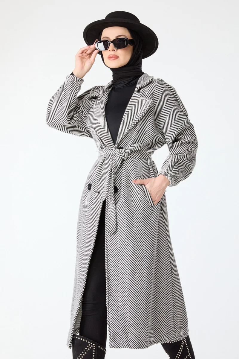 Tofisa 13108-White Waist Tied Coat