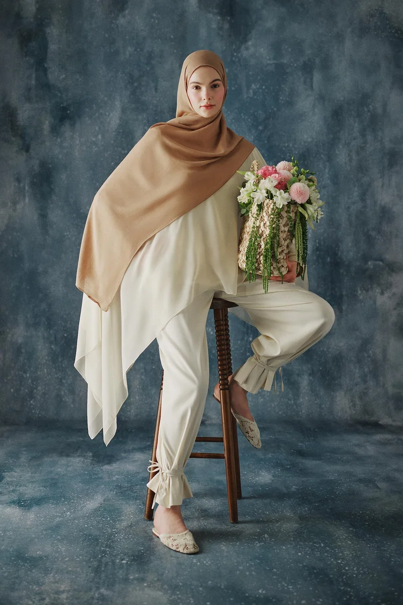 Woman Shawl