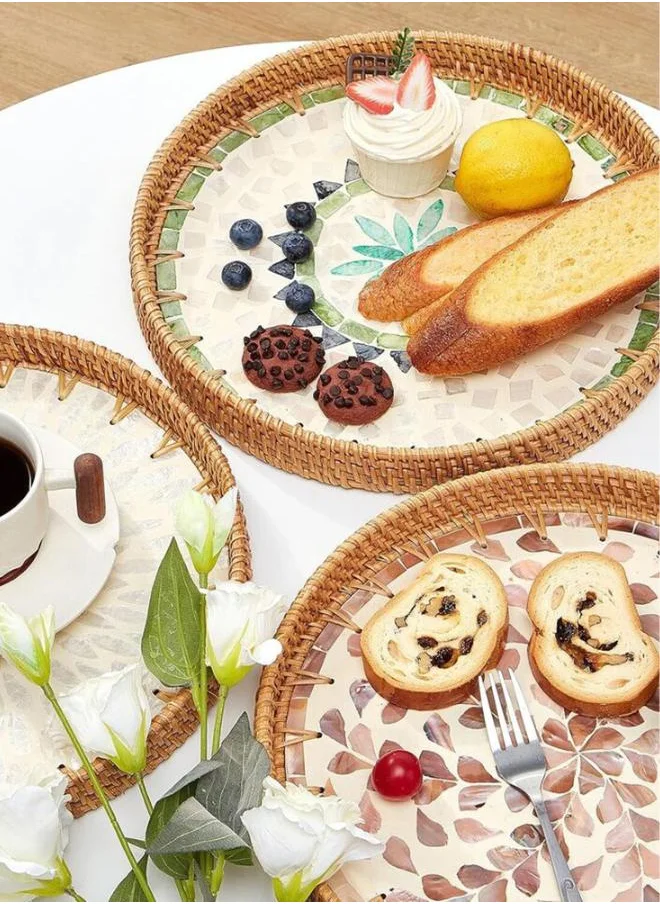 كويزيرا Woven Round Rattan Tray With Mother Of Pearl Inlay with coasters