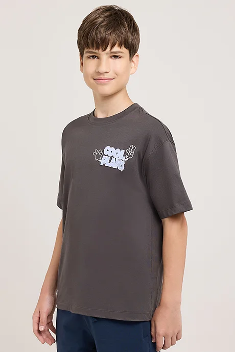 أر أند بي Printed T-Shirt with Crew Neck and Short Sleeves