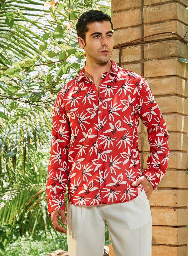 Campus Sutra Campus Sutra Men's Scarlet Red Florencia Regular Shirt For Casual Wear | Spread Collar | Long Cuffed Sleeves | Button Closure | Shirt Crafted With Comfort Fit For Everyday Wear  - Image 2