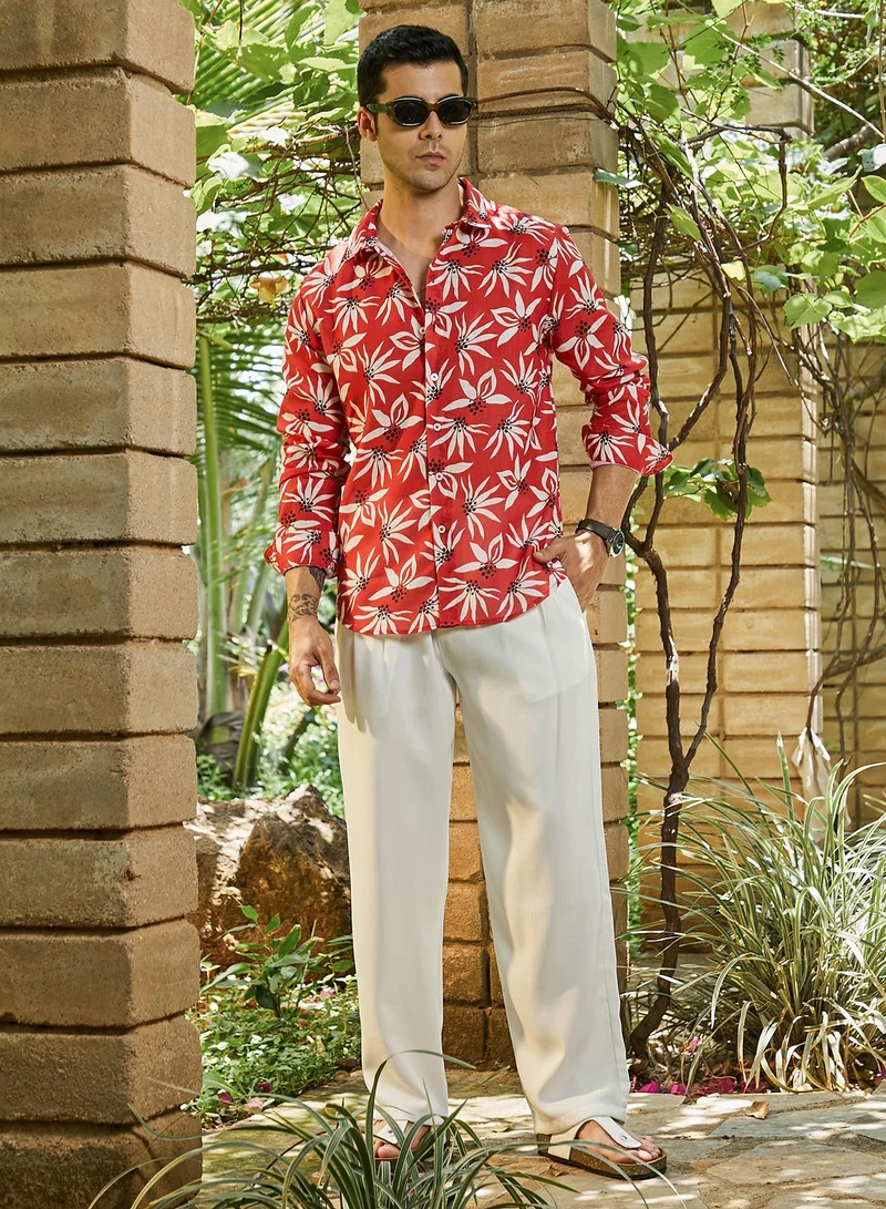 Campus Sutra Campus Sutra Men's Scarlet Red Florencia Regular Shirt For Casual Wear | Spread Collar | Long Cuffed Sleeves | Button Closure | Shirt Crafted With Comfort Fit For Everyday Wear