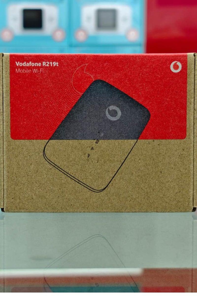 vodafone R219T 4G Mobile WiFi Router, Universal SIM, Up to 150Mbps, 2000mAh Battery, Supports 16 Users - Image 2