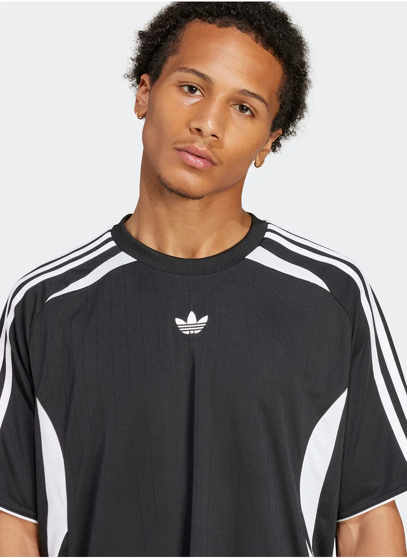 اديداس اوريجينالز Adicolor Teamgeist Loose T-Shirt