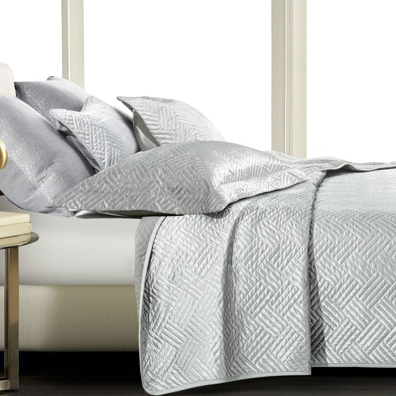 NTBAY King Silk Satin Quilt Set, Geometric Pattern Bedspread Luxury Quilted Coverlet Set for All Seasons(1 Quilt, 2 Pillow Shams), Silver - Image 1