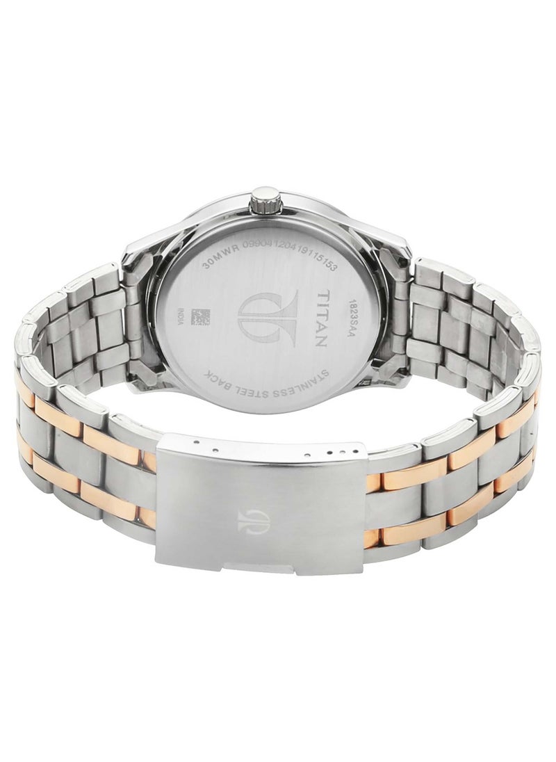 TITAN Gents Karishma Analog Silver Dial Men's Watch-1823KM01  - Image 4