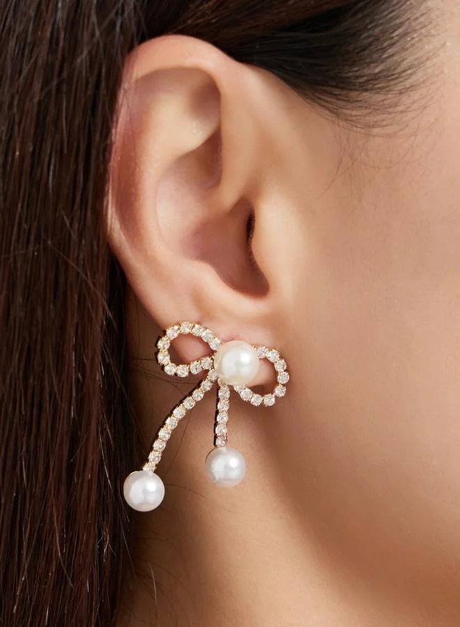 ستايلي أقراط مزينة بشرائط اللؤلؤ