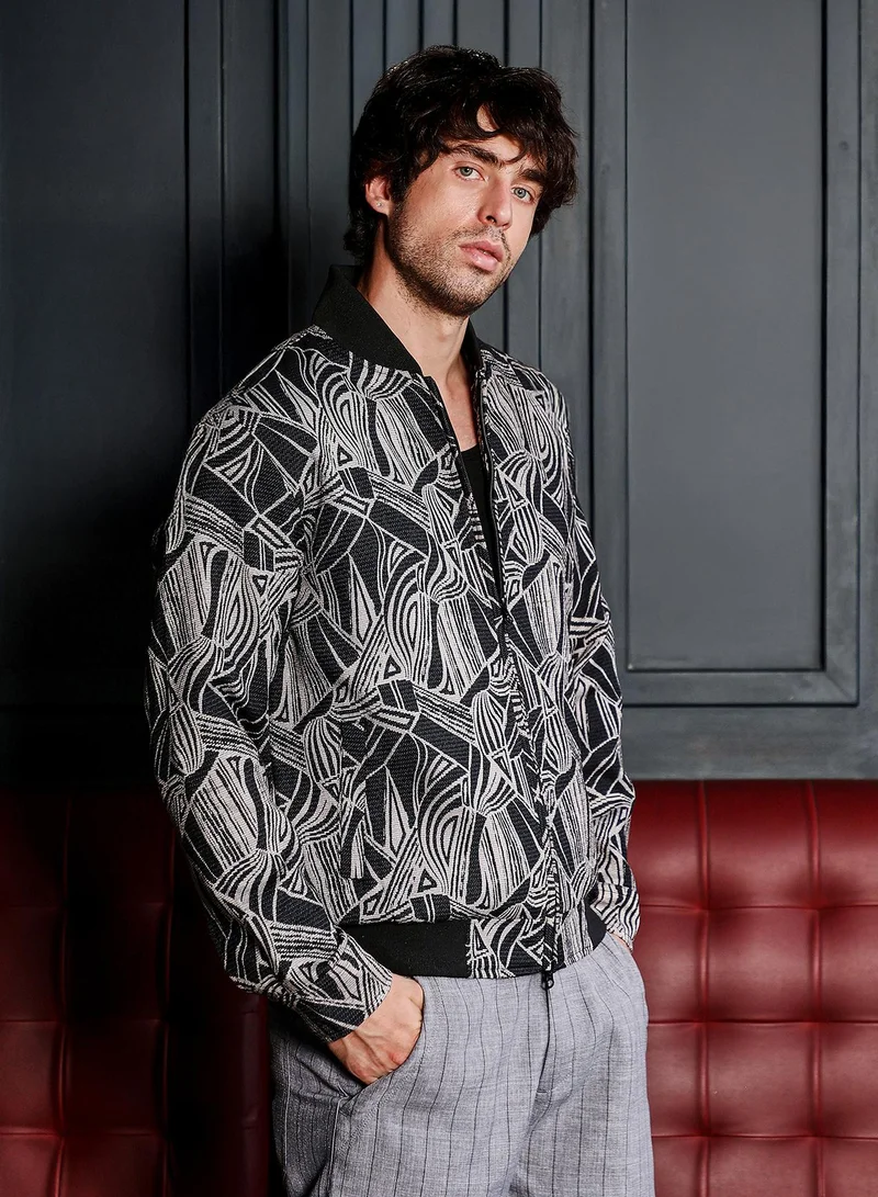 Campus Sutra Men Stroke-Jacquard Bomber Jacket | Baseball Collar, Long Ribbed Cuff Sleeves | Zipper , Ribbed-Straight Hem | Abstract Jacquard | Woven Fabric For Casual & Daily Wear | Midnight Black