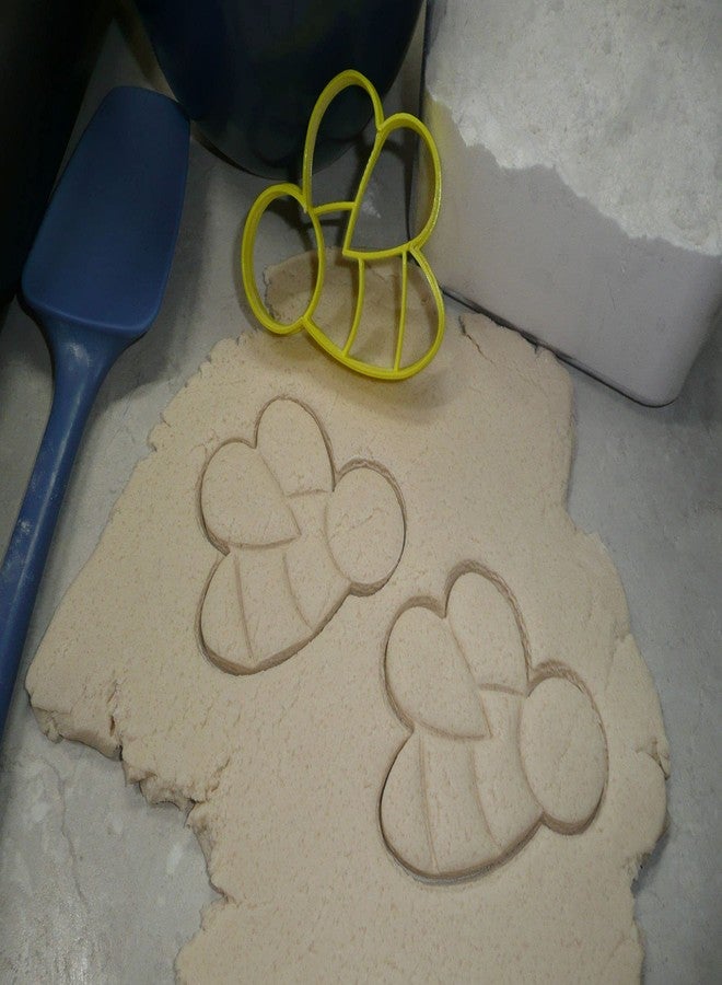 YNGLLC WINNIE THE POOH ADVENTURE THEME BALLOON HUNNY HONEY POT SET OF 4 COOKIE CUTTERS MADE IN USA PR1064 - Image 3