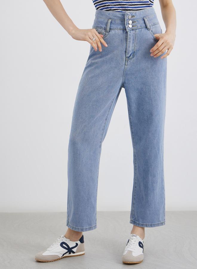 ستايلي جينز بخصر متوسط بخصر عادي مع تفاصيل أزرار الخصر - Image 2