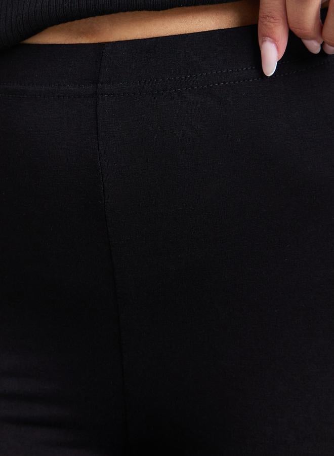 Styli Women Black Solid Capri Leggings - Image 3