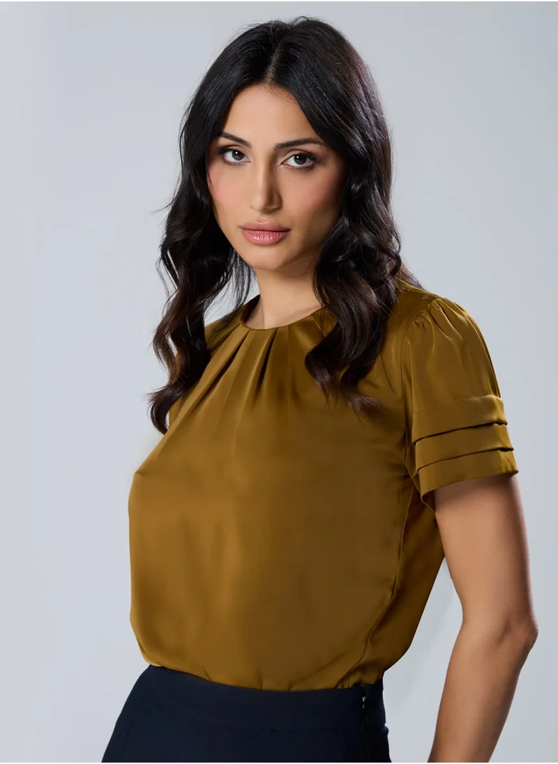Zigzag Neck And Sleeve Pleated  Brown Top