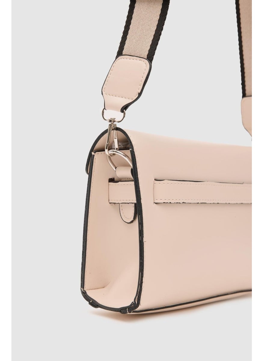 Shule Bags Kelly Locking Cream Clutch Bag  - Image 5