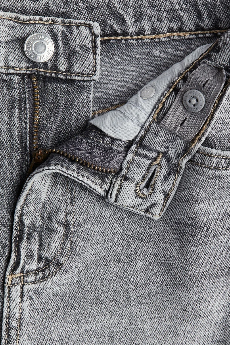 اتش اند ام جينز واسع الأرجل