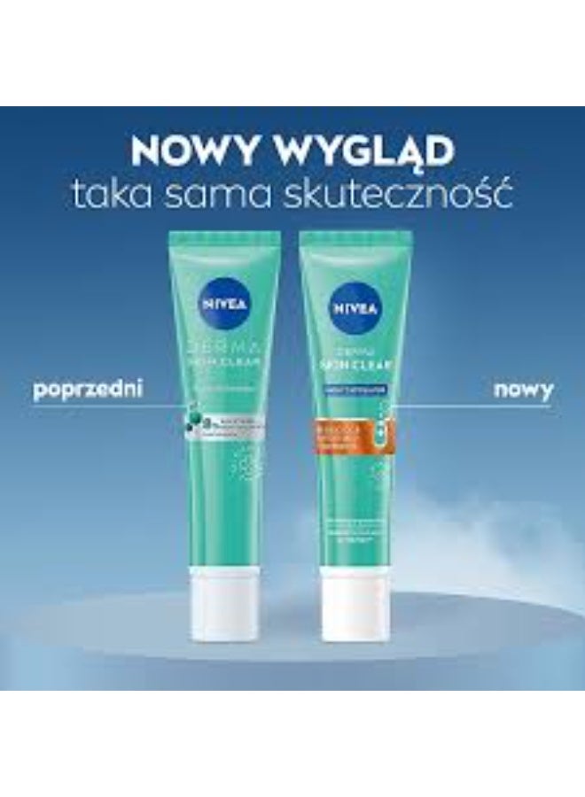 Nivea Derma Skin Clear Facial Night Peeling Exfoliant 40ml - Image 2