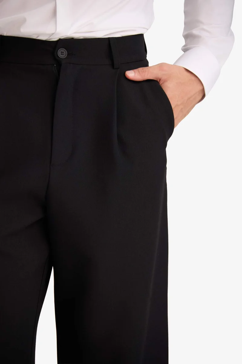 Defacto  Barrel Fit Straight Leg Trousers for Men | Best Price UAE