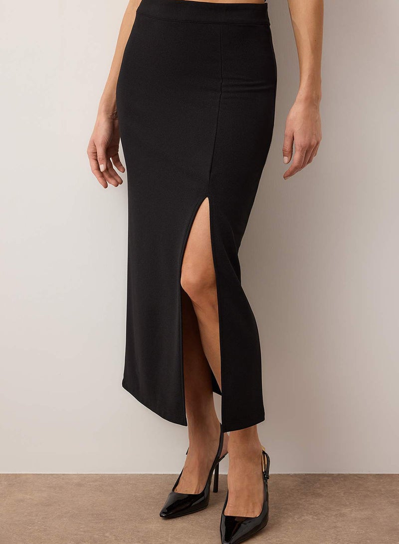 trendyol Black Smart Crepe Slit Detailed Maxi High Waist Stretch Knitted Skirt TWOSS23ET00351 - Image 3