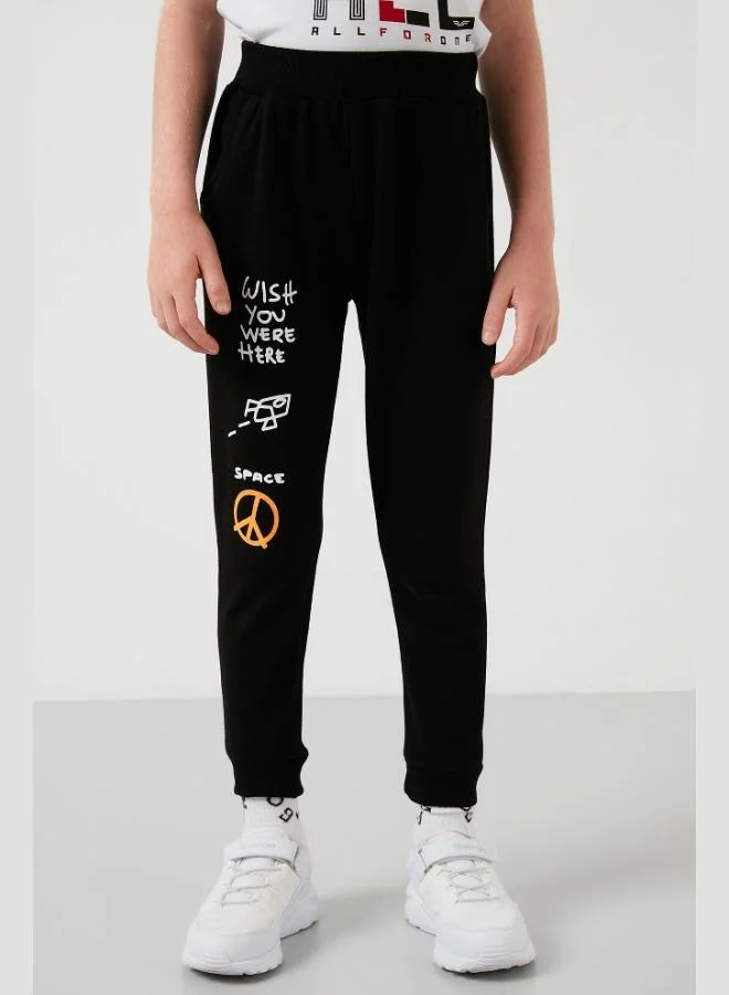 ليلا طقم أطفال قطن % بغطاء رأس وجيوب بطبعة ليلا للجنسين