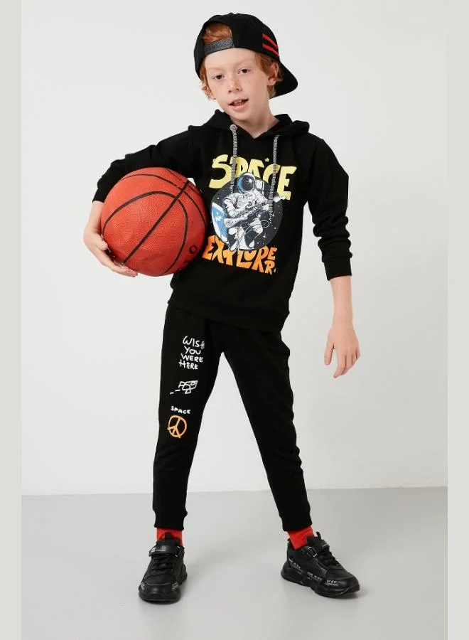 ليلا طقم أطفال قطن % بغطاء رأس وجيوب بطبعة ليلا للجنسين