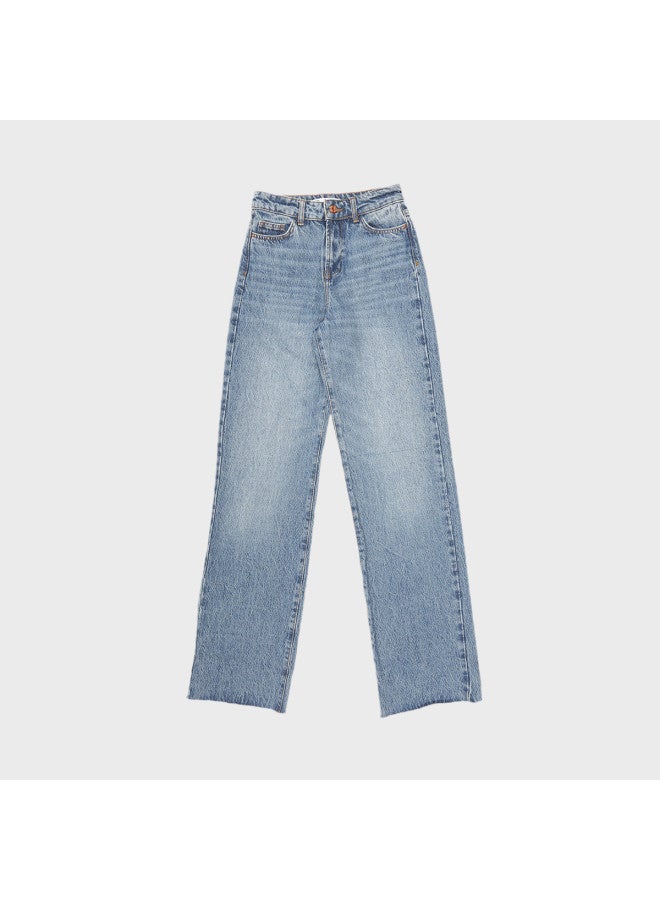 Zara women's Washed Distressed Classic & Versatile Raw-hem Cropped Denim Pants - Image 2