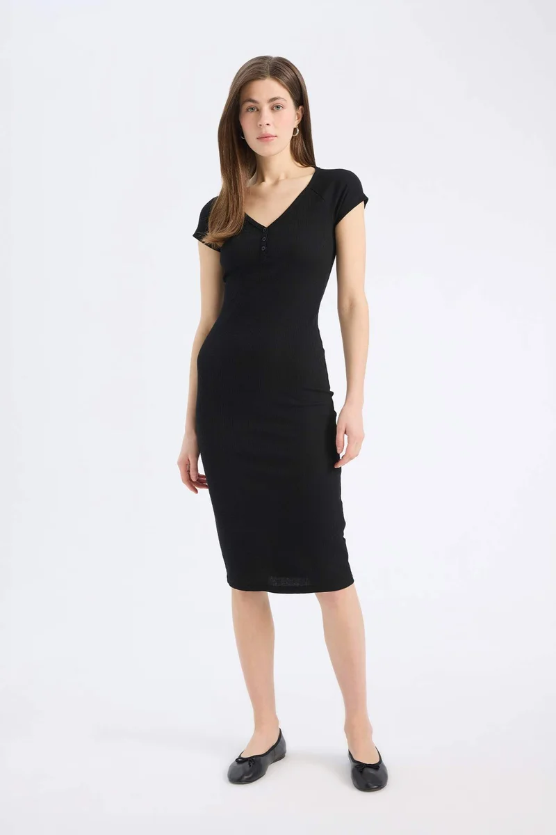 ديفاكتو Bodycon V-Neck Camisole Midi Dress