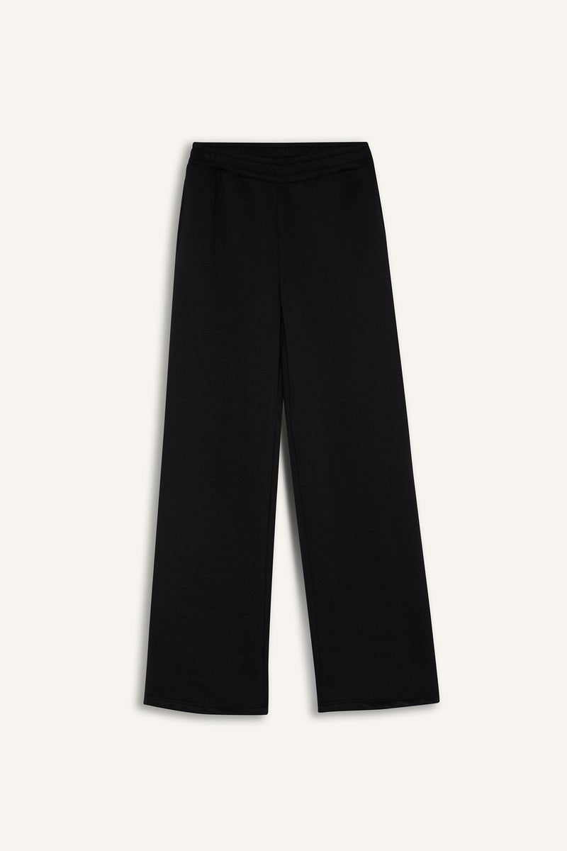 DeFacto Woman Straight Fit Pocketed Standard Thick Sweatpants - Image 1