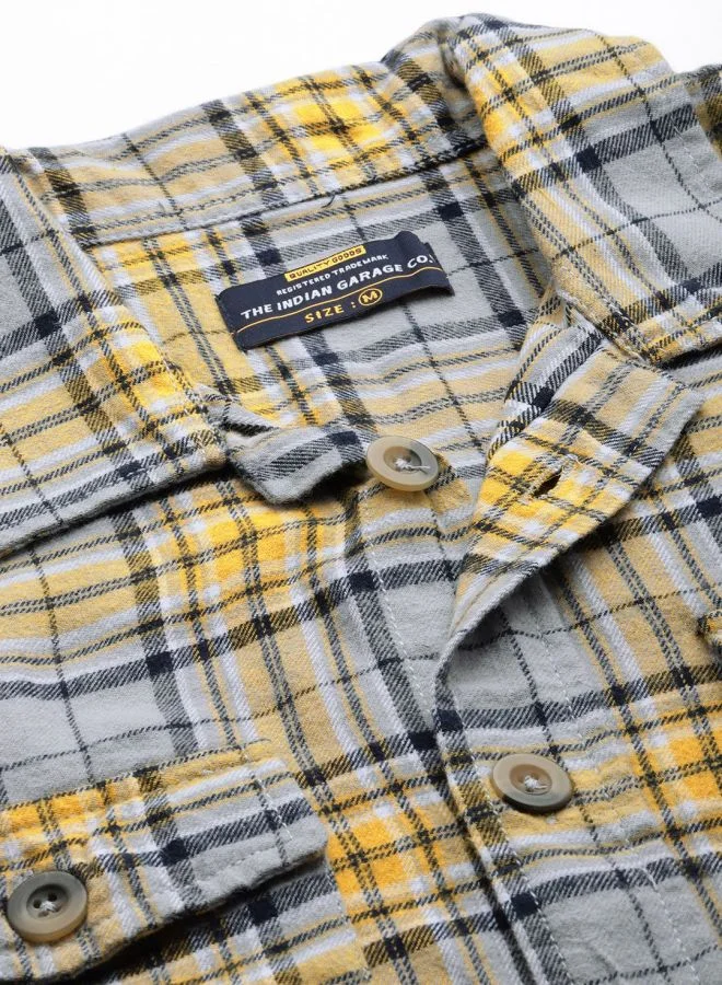 شركة المرآب الهندية Men Regular Fit Checkered Full Sleeves Spread Collar Double Flap Pocket Casual Over Shirt