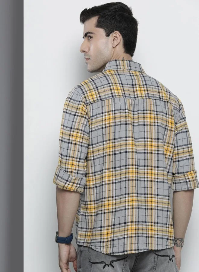 شركة المرآب الهندية Men Regular Fit Checkered Full Sleeves Spread Collar Double Flap Pocket Casual Over Shirt
