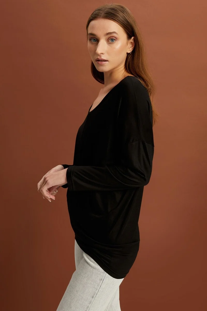 Alexander Gardi V-Neck Bat Sleeve Blouse (B22-153100)