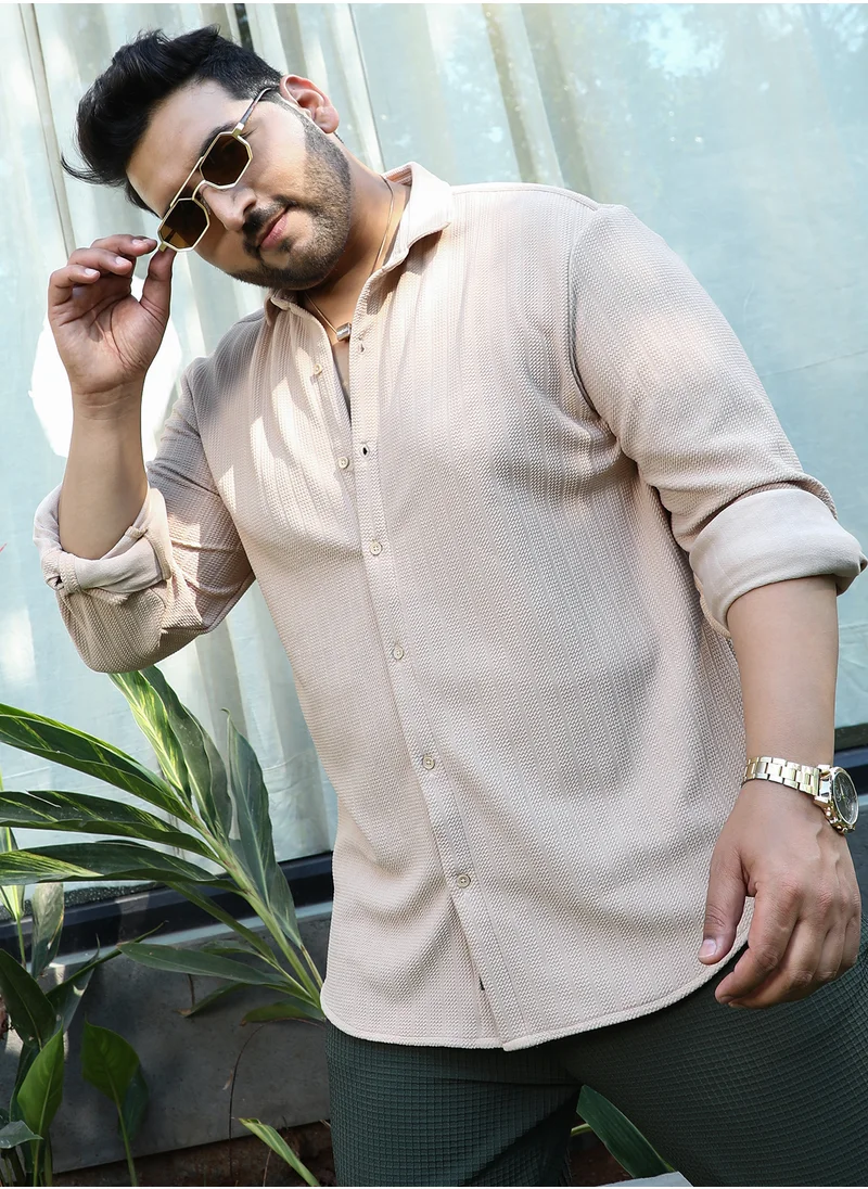 انستافاب بلس Instafab Plus Men's Ecru Beige Chevron-Panel Tactile Shirt For Casual Wear | Spread Collar | Long Cuffed Sleeves | Button Closure | Plus Size Shirt Crafted With Comfort Fit For Everyday Wear