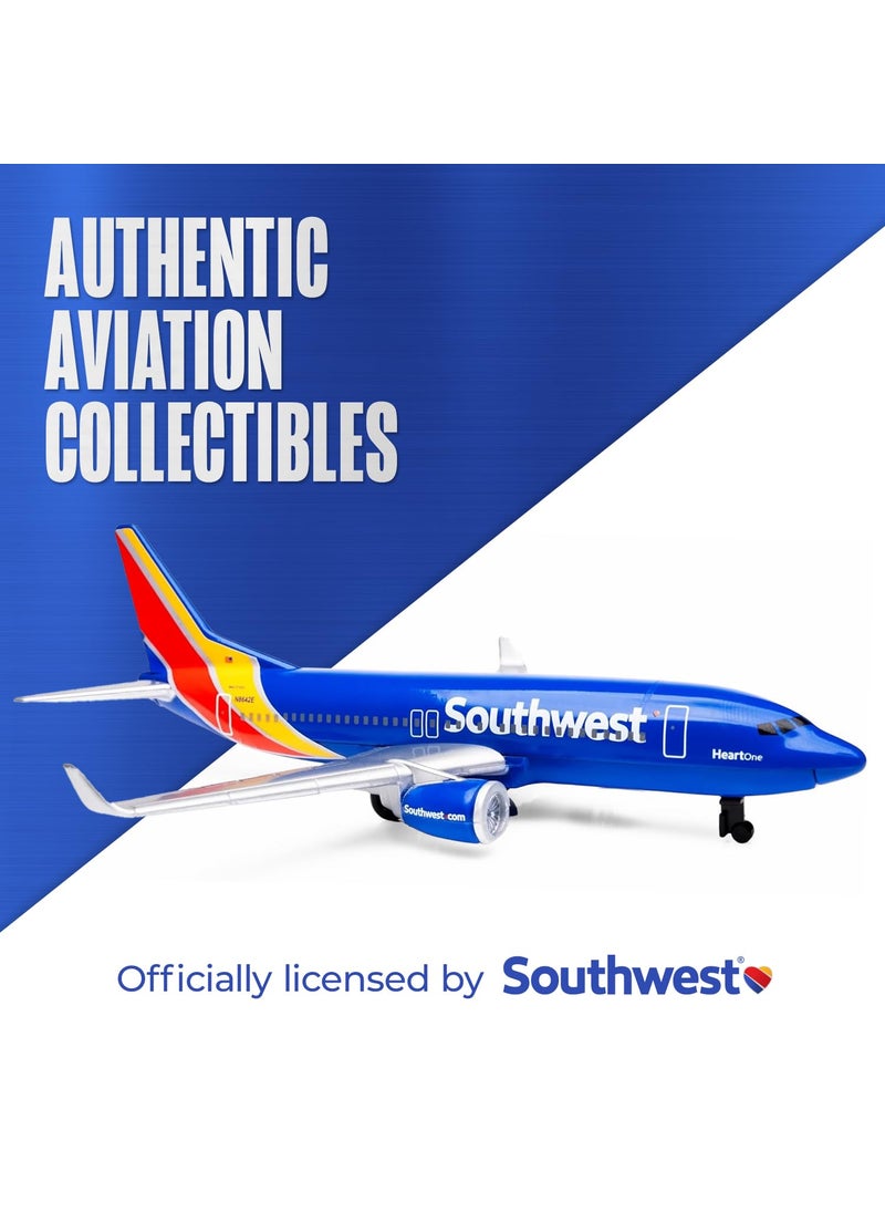 Daron Daron Toy Airplane – Southwest Airlines – Die-Cast Metal Model Airplane Toy with Plastic Parts for Kids Ages 3+  - Image 2