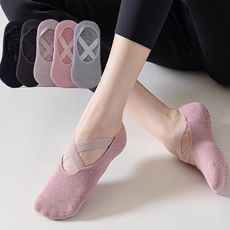 Women's Non-Slip Yoga Socks for Pilates and Floor Workouts, Solid Colour No-Show Socks - Image 4