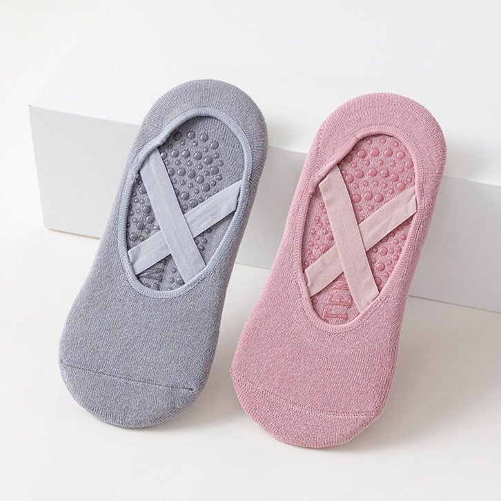 Women's Non-Slip Yoga Socks for Pilates and Floor Workouts, Solid Colour No-Show Socks - Image 5
