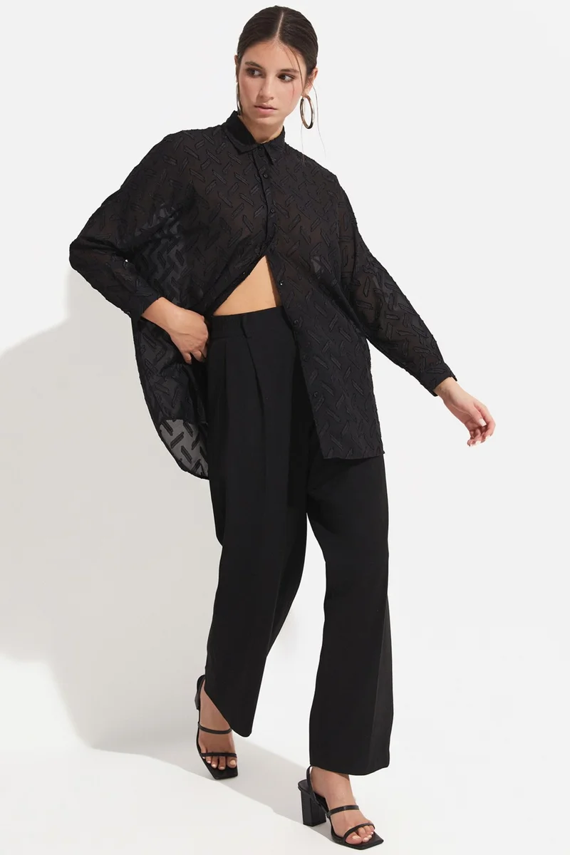 جون Women's Exclusive Oversize/loose Cut Self-Patterned Shirt