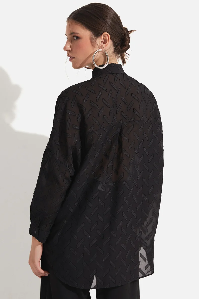 جون Women's Exclusive Oversize/loose Cut Self-Patterned Shirt