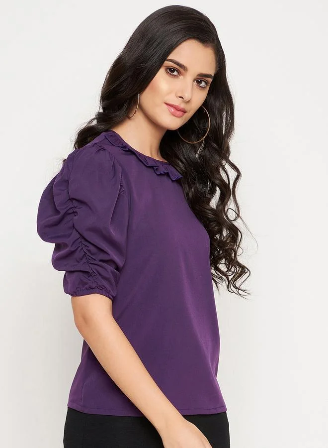 WineRed بلوزة بياقة كشكش